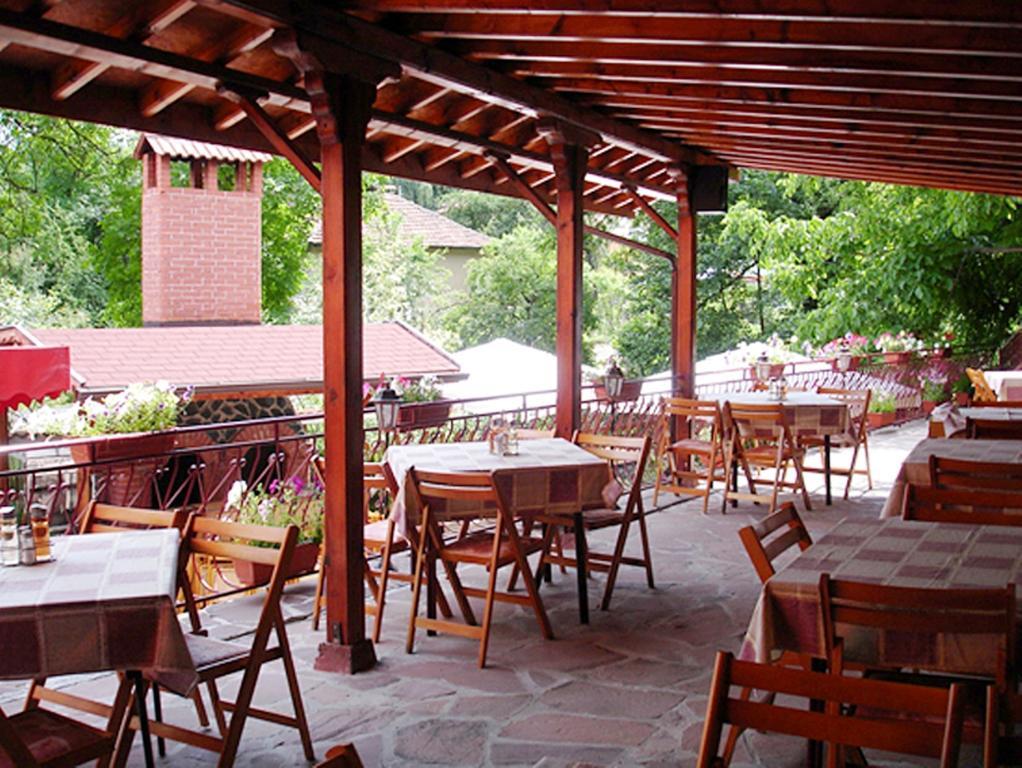 Hotel Restaurant Vodenitsata 贝尔科维察 外观 照片