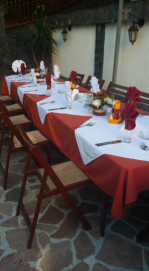 Hotel Restaurant Vodenitsata 贝尔科维察 外观 照片