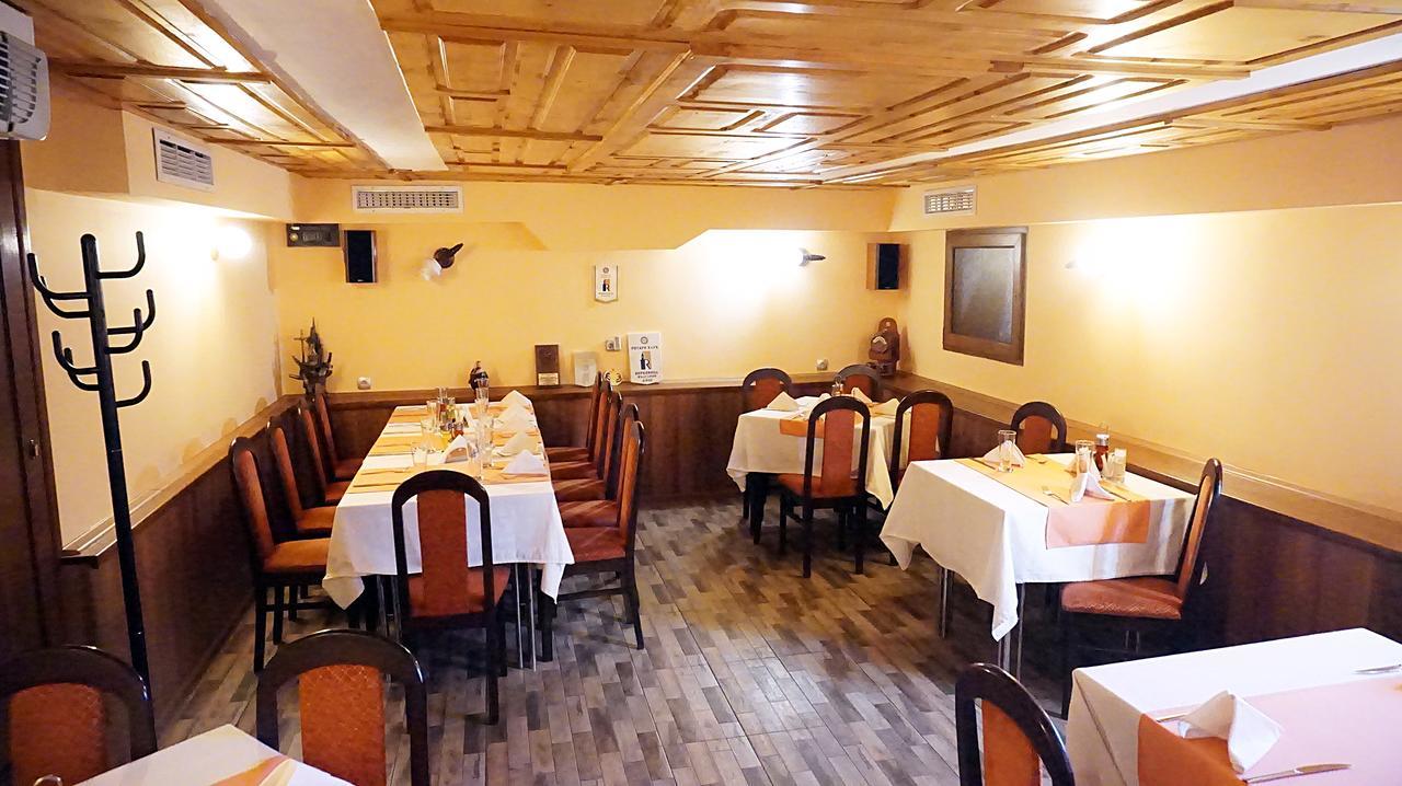 Hotel Restaurant Vodenitsata 贝尔科维察 外观 照片